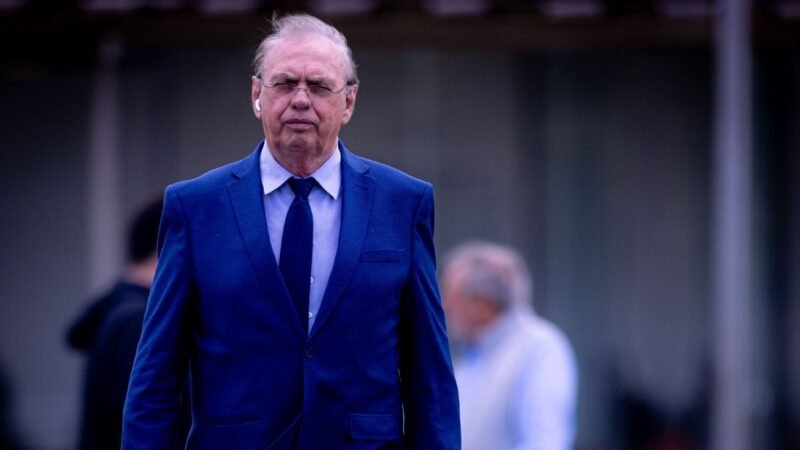 Presidente do Corinthians Justifica Renovação com Memphis