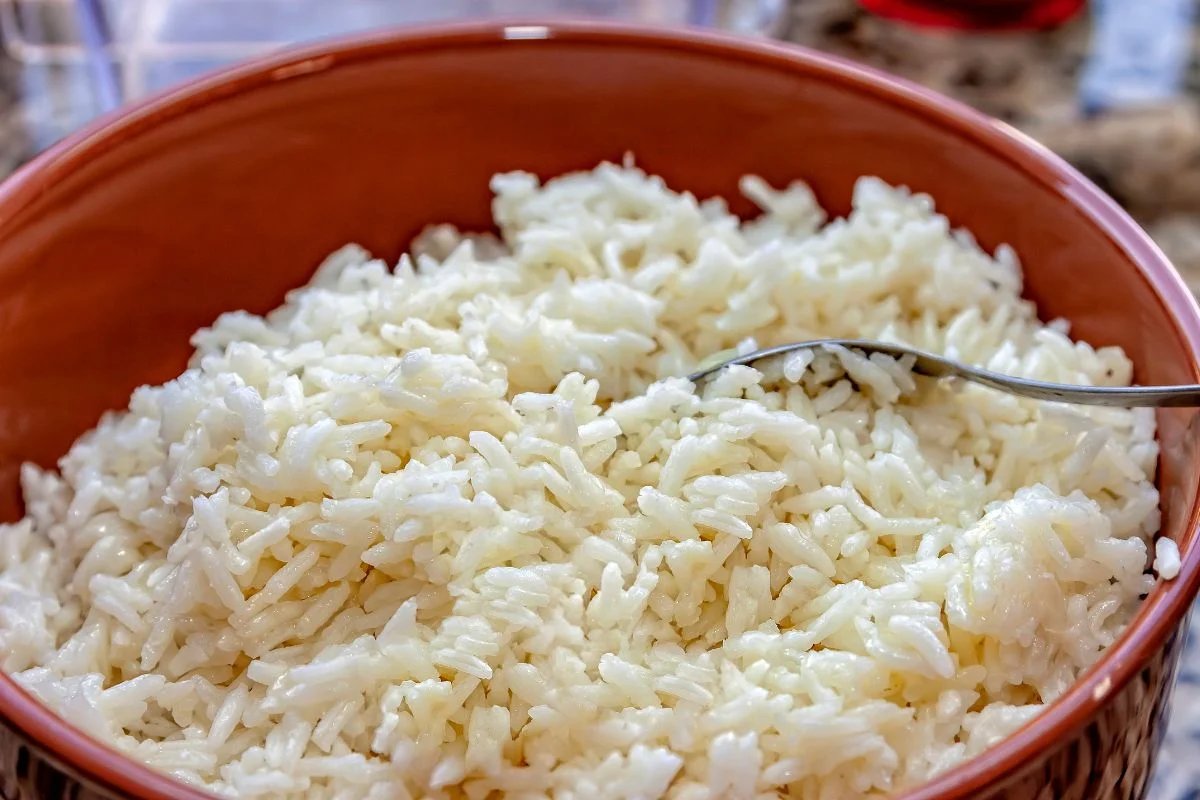 Técnica Oriental Inovadora para Cozinhar Arroz Soltinho sem Água Quente
