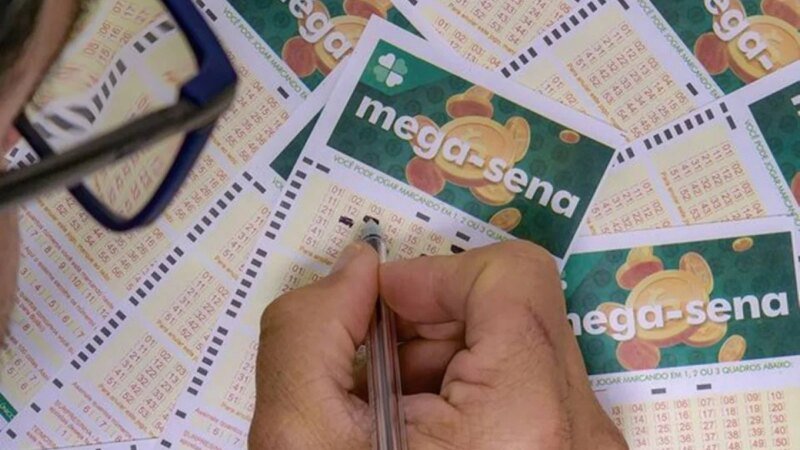 Mega-Sena sorteia prêmio de R$ 112 milhões neste domingo