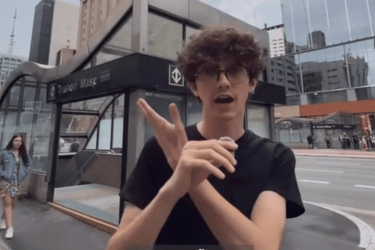 Influencer Revela Que Danos nos Vidros do Metrô Foram Registrados Desde Agosto